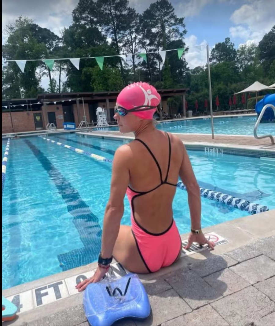 Corpo de atleta brasileira é encontrado a 3 metros de profundidade em prova nos EUA