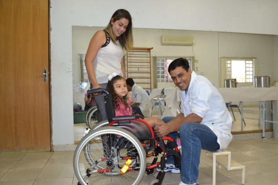 Saúde leva reabilitação especializada ao interior com Oficina Itinerante em São Luís de Montes Belos