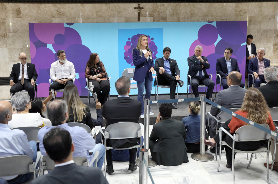 GDF lança programa para reduzir fila de exames e beneficiar mais de 200 mil pacientes no DF